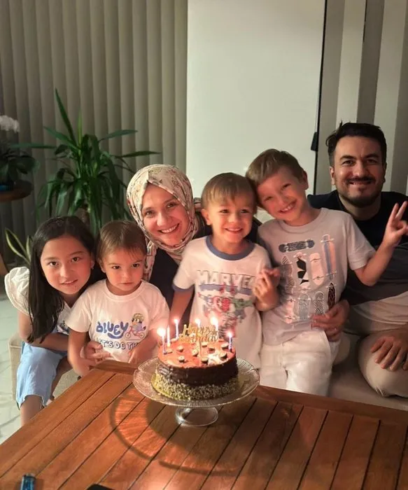 Kartalkaya’daki yangında hayatını kaybeden Zehra Sena Gültekin’in hikayesi Türkiye’yi ağlattı: Uygur Türkü Sümeyye’ye annelik yapmış
