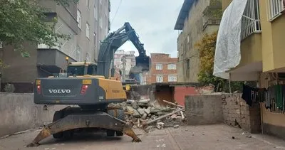 Bağlar Belediyesi’nden metruk yapı yıkımı sürüyor #diyarbakir