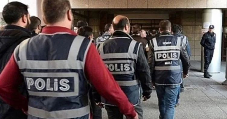 Son dakika haberi... İzmir merkezli FETÖ operasyonu: 13 gözaltı
