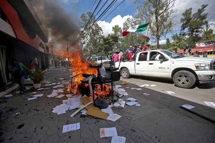 Meksika’da eylemler sürüyor