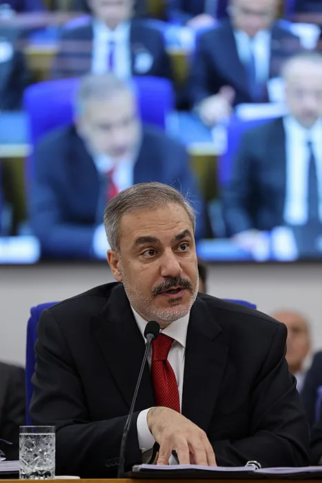 Son Dakika: Hakan Fidan, gündeme dair önemli açıklamalarda bulundu: Başta Rusya ve Batı arasındaki gerilim ve ‘nükleer savaş’ riskine dikkat çekti!