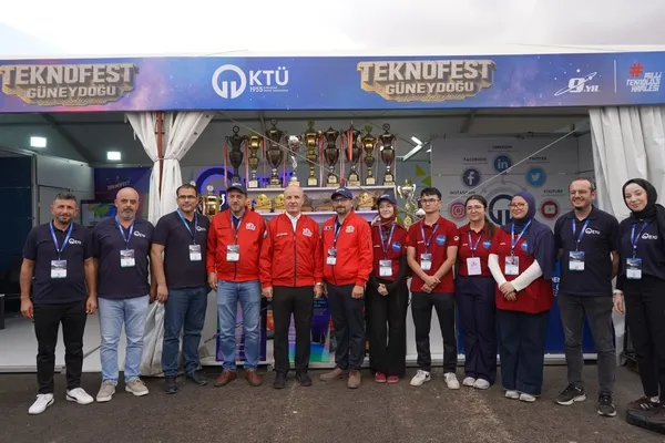 teknofestte-ktu-damgasi-sampiyonluk-ikincilik-ucunculuk-1791184045013.jpg