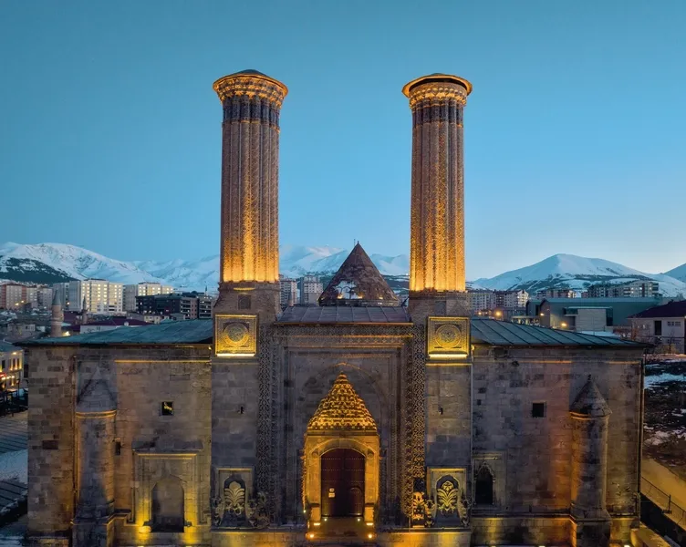 Hadi gel Erzurum’a gel
