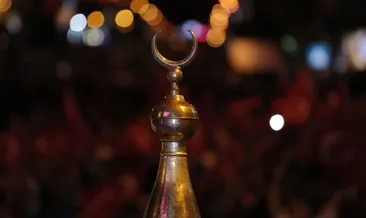 Erzurum’da binler saygı nöbetinde