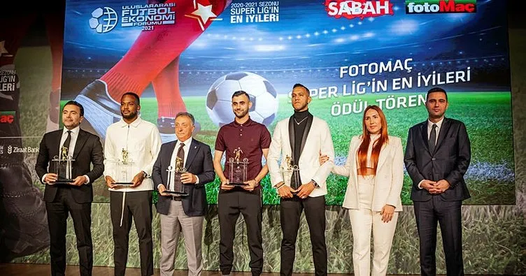 Süper Lig’de sezonun en iyileri seçildi! İşte ödül alan isimler...