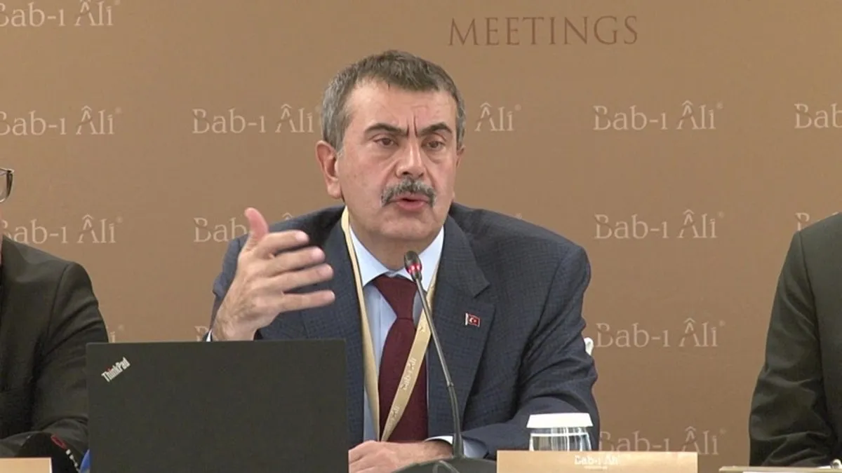 Milli Eğitim Bakanı Yusuf Tekin’den dikkat çeken açıklama: Bunu uluslararası bir marka haline getirelim Milli Eğitim Bakanı Yusuf Tekin’den dikkat çeken açıklama: Bunu uluslararası bir marka haline getirelim