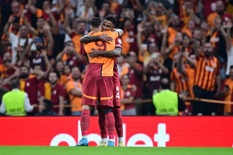SON DAKİKA GALATASARAY HABERLERİ: Galatasaray’ın devre arasındaki ilk bombası belli oldu! 90 milyonluk dünya yıldızı imzayı atacak…