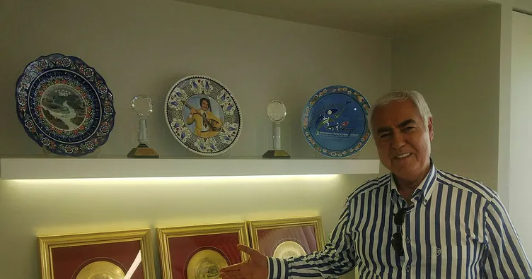SON DAKİKA: Ünlü sanatçı Nuri Sesigüzel ölüm iddialarına yanıt verdi! İşte Nuri Sesigüzel'in hayatı...