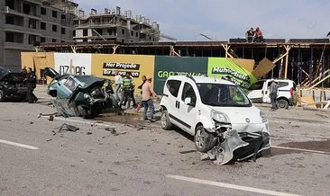 SON DAKİKA... Erzurum'da beton mikseri faciası! Freni boşaltı 8 aracı biçti! #erzurum