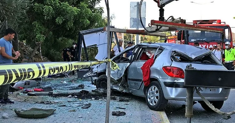 Mersin’de takla atan otomobildeki 4 polis yaralandı