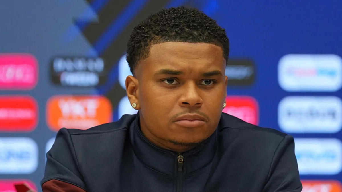 Trabzonspor'da Noah Saviolo’dan Muhammed Salah itirafı! ‘Benim için rüyaydı’ haber görseli
