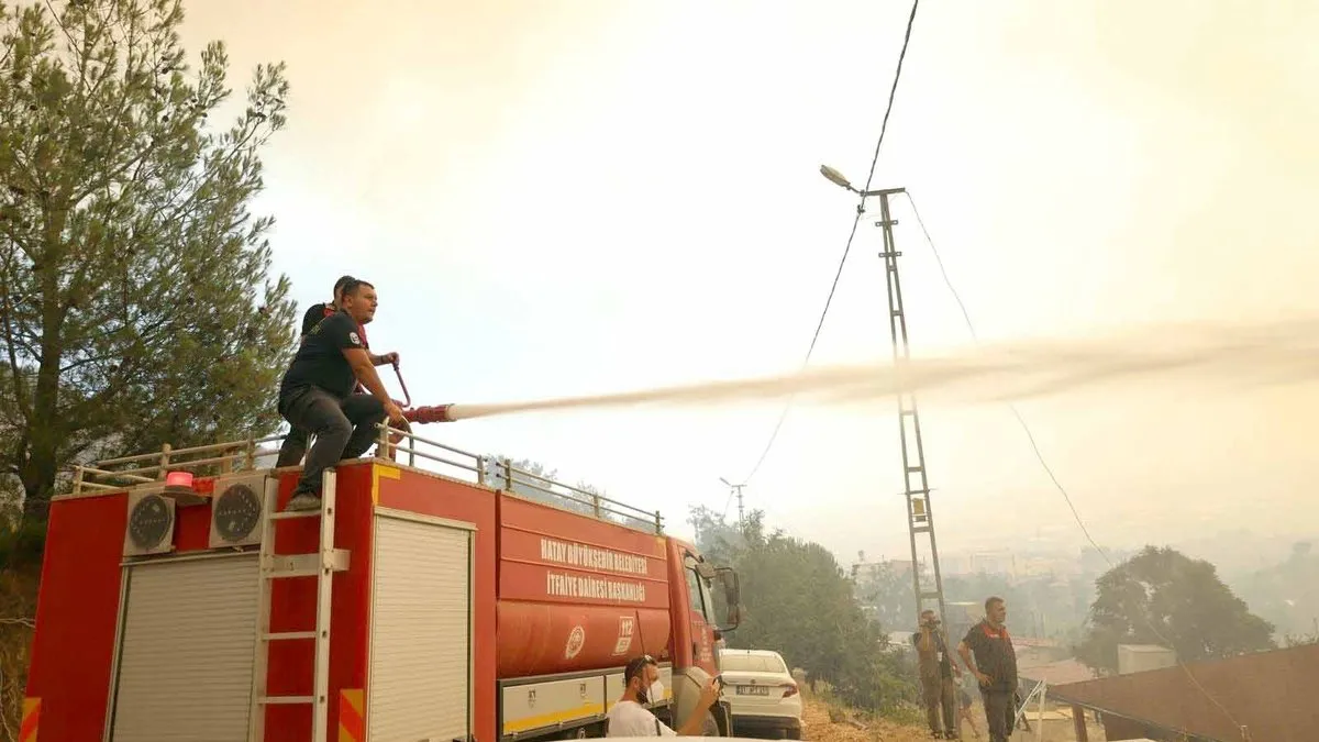 Hatay’da orman yangını kontrol altına alındı