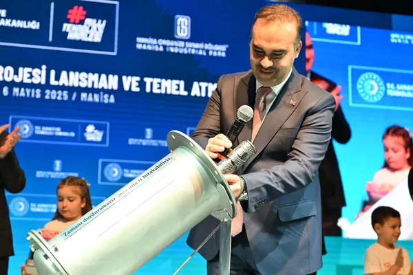 turkiyede-ilk-ve-ornek-proje-manisa-osb-lojman-projesinin-temeli-atildi-1746548004355.jpg