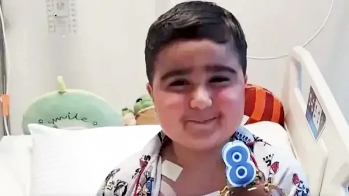 Azerbaycanlı 8 yaşındaki çocuk, kemik iliği nakliyle Türkiye’de hayata tutundu Azerbaycanlı 8 yaşındaki çocuk, kemik iliği nakliyle Türkiye’de hayata tutundu