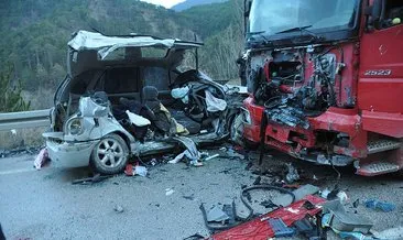 Bolu’da feci kaza: Aynı aileden 4 kişi hayatını kaybetti #bolu Bolu’da feci kaza: Aynı aileden 4 kişi hayatını kaybetti #bolu