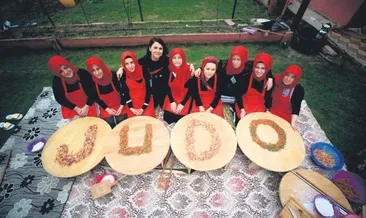 Judonun oklavalı anneleri!