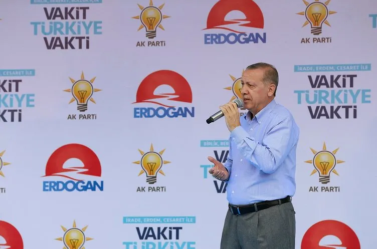 Vatandaşlar Cumhurbaşkanı Erdoğan'ı Isparta'da coşkuyla karşıladı