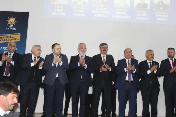 ardahan-ak-parti-aday-tanitim-toplantisina-buyuk-ilgi-1707591450139.jpg