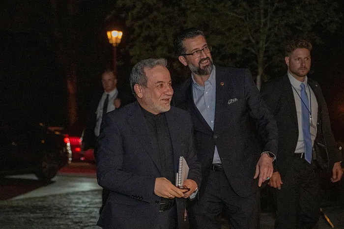 son-dakika-gozler-isvicredeki-abd-iran-muzakerelerinde-ana-odak-noktamiz-lubnan-ateskesi-olacak-1782032564925.jpeg SON DAKİKA| İsviçre’deki ABD-İran görüşmelerinden kritik mesajlar: Müzakerelerde ilerleme kaydettik!