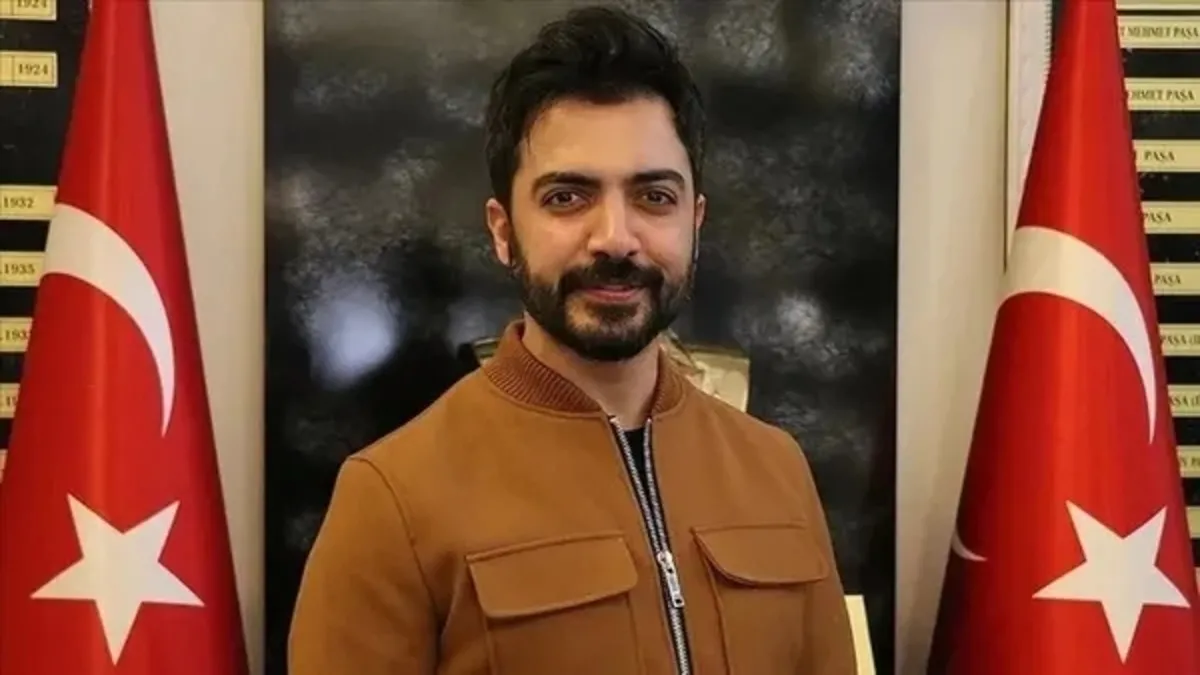 SON DAKİKA… Yusuf Güney gözaltına alındı: Uyuşturucu etken maddeyi özendirici açıklamalar yapmıştı… SON DAKİKA… Yusuf Güney gözaltına alındı: Uyuşturucu etken maddeyi özendirici açıklamalar yapmıştı…