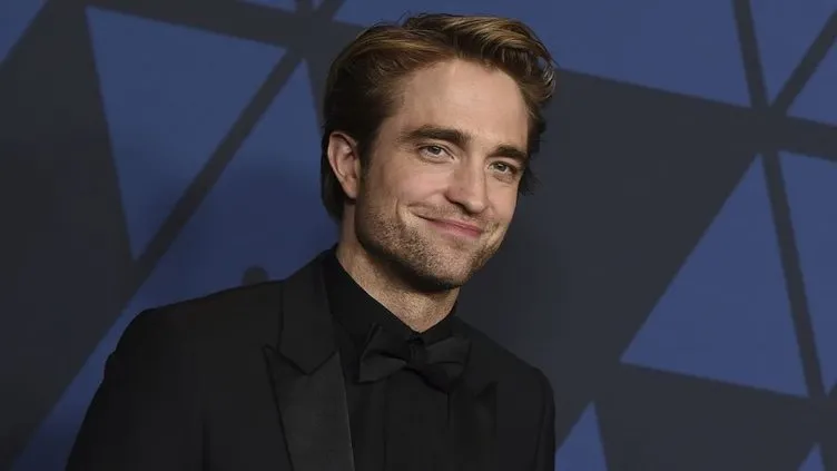 Ünlü aktör Robert Pattinson koronavirüse yakalandı