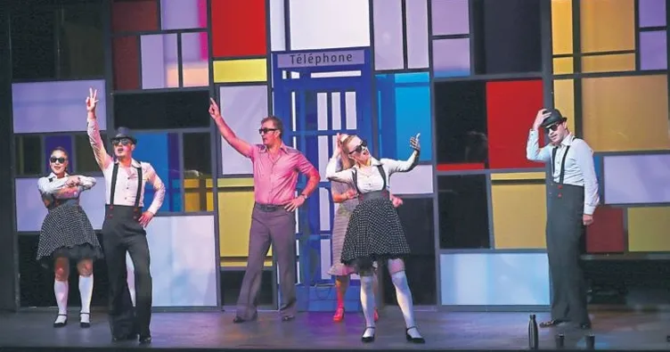 Devlet Tiyatrosu perdelerini açtı