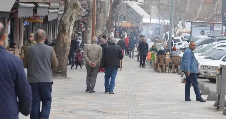 Depremzede esnafa, çiftçiye destek