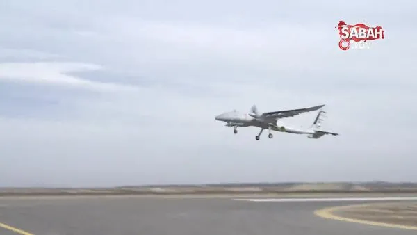 Aliyev, Azerbaycan'ın yeni aldığı Akıncı TİHA’ların test uçuşunu izledi | Video