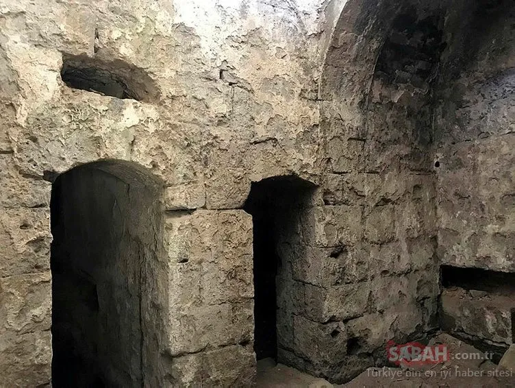 Bitlis Kalesi’nde Osmanlı dönemine ait mezar bulundu