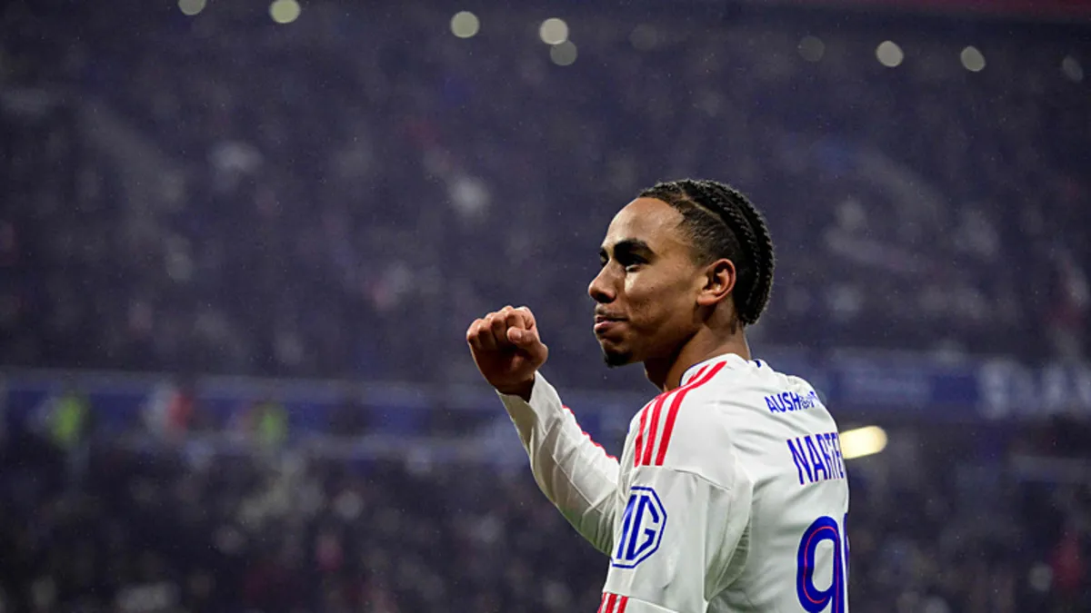 Olimpik Lyon, Nice’i 2 golle devirdi!