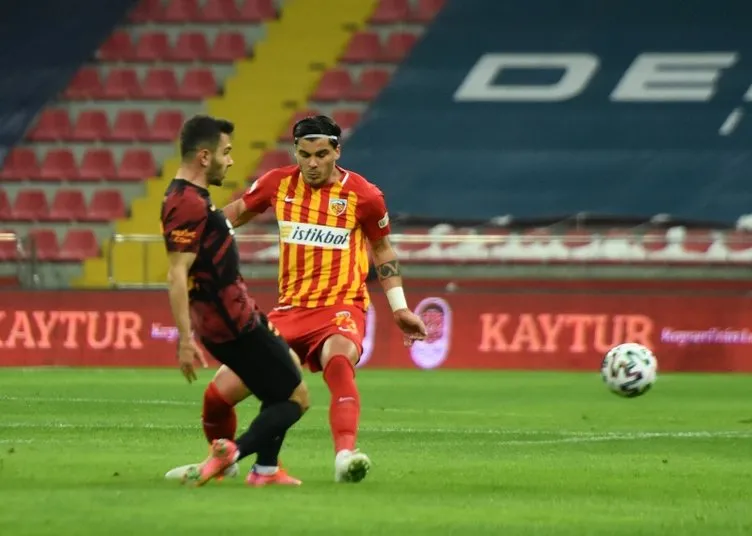 Son dakika: Yıldız futbolcuya şok sözler! Galatasaray’ın saatli bombası