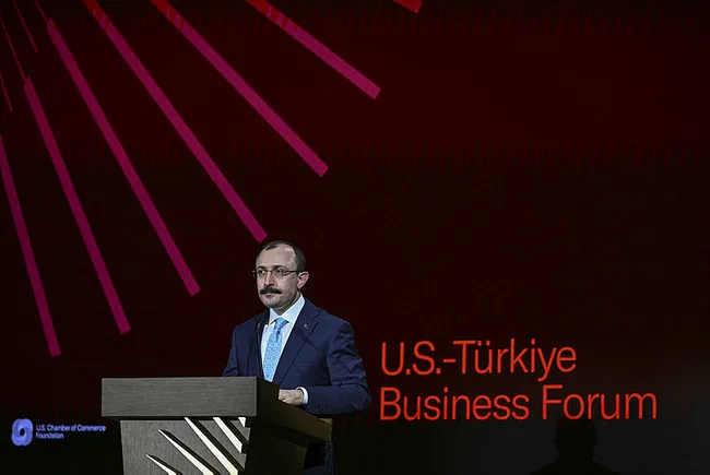 ticaret-bakani-mus-abd-turkiye-is-forumunda-konustu-ticaret-hacmi-38-milyar-dolara-yukseldi-1678725942697.jpg