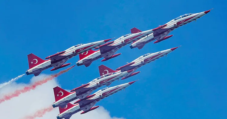 Türk Yıldızları, Boğaz’dan geçecek