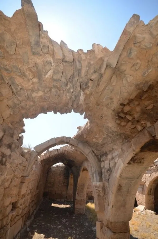 Tarihi Atlas Han turizme kazandırılmayı bekliyor!