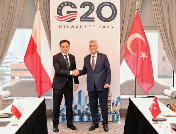 masada-milyar-dolarlik-yeni-hedefler-var-bakan-bolattan-g20de-yogun-ticari-gorusme-trafigi-1790920663999.jpg