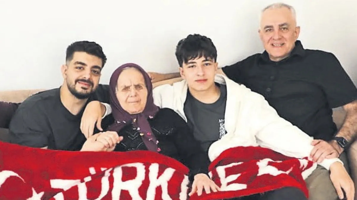 Şehit Annesine Anlamlı Bayram Ziyareti