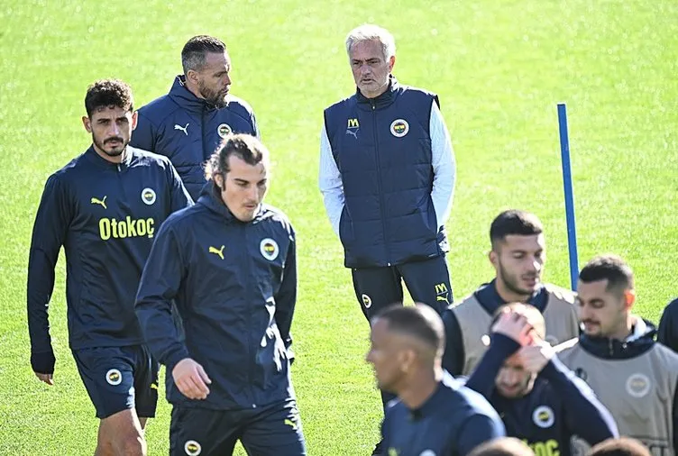 SON DAKİKA F.BAHÇE HABERİ: Mourinho’nun gidebileceği 2 takım ortaya çıktı! İngilizlerin efsane futbolcusu açıkladı...
