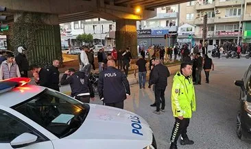 Kırmızı ışıkta geçme kavgası: 1’i ağır 3 yaralı #aydin Kırmızı ışıkta geçme kavgası: 1’i ağır 3 yaralı #aydin