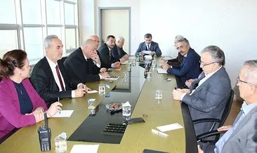 Başkan Yemenici, daire müdürüyle istişare toplantısı yaptı