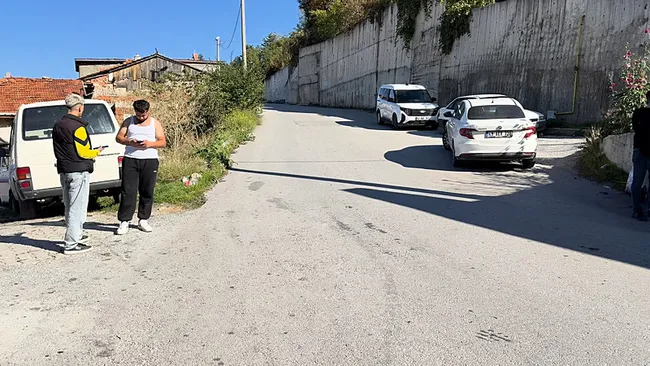 kutahyada-kiz-kavgasinda-kan-akti-1792600139758.jpeg