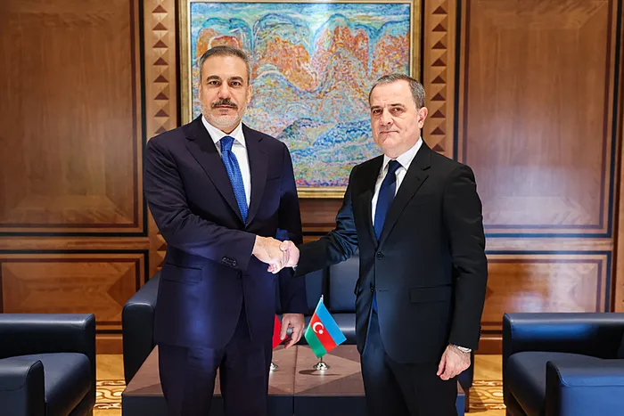 disisleri-bakani-hakan-fidan-turkiye-ve-azerbaycan-kader-birligine-devam-edecek-1737198020243.jpg