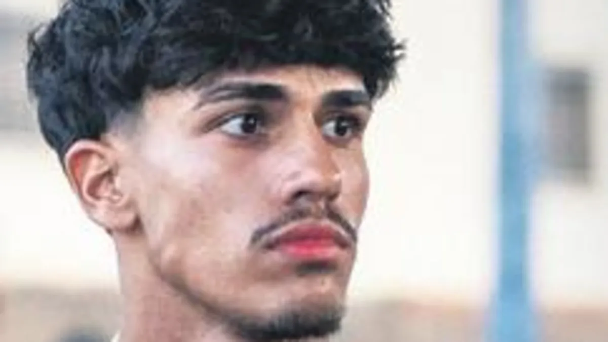 Sonunda imzayı attı!