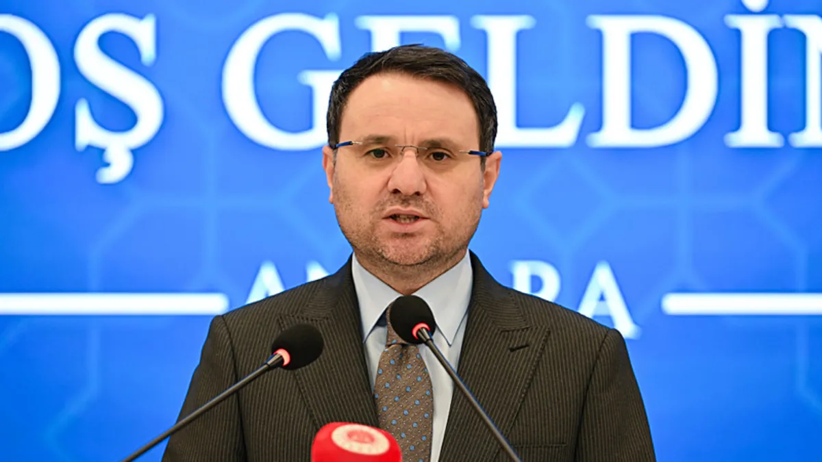 Bakan Gürlek HSK üyeleri ve çalışanlarıyla iftarda buluştu Bakan Gürlek HSK üyeleri ve çalışanlarıyla iftarda buluştu