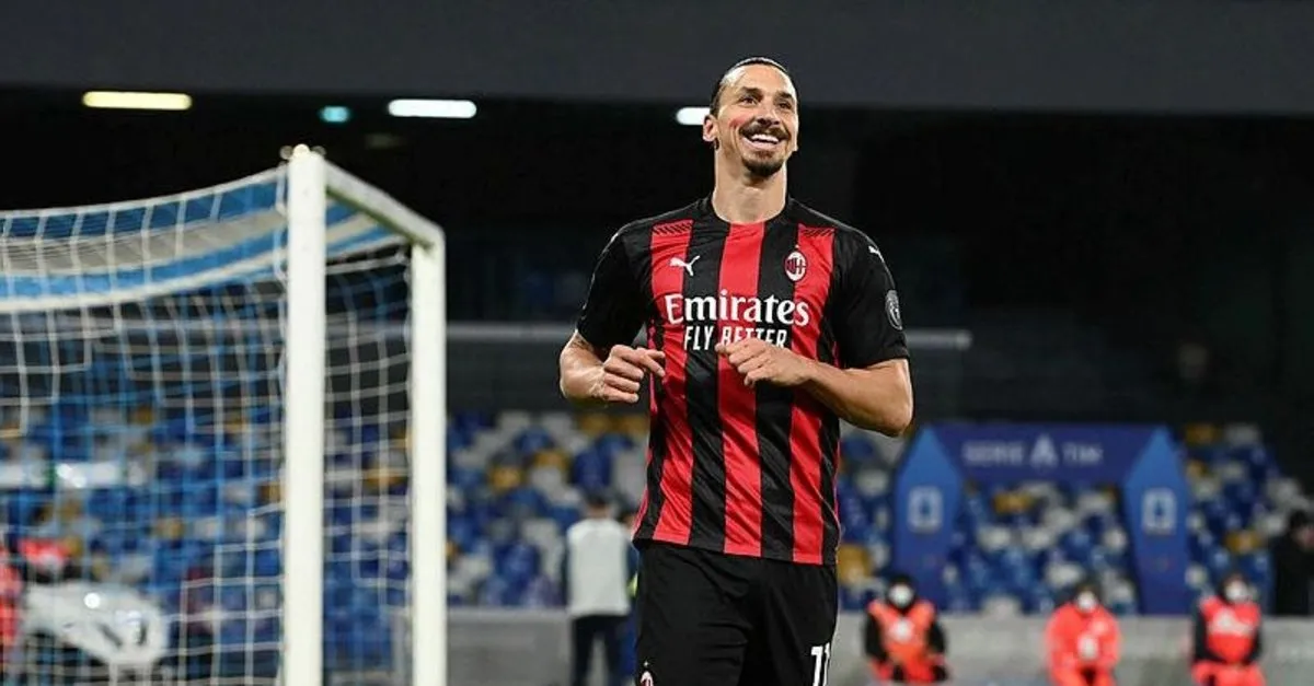 Zlatan Ibrahimovic Milan'ı sırtladı! Napoli 1-3 Milan