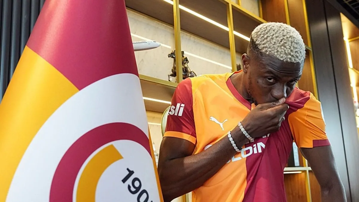 Galatasaray açıkladı! Osimhen ve Sane için imza töreni yapılacak