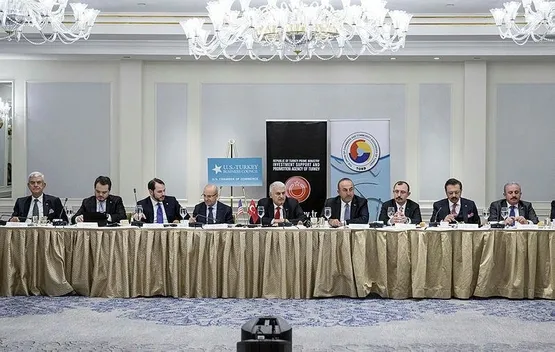 Başbakan Yıldırım'dan dev şirketlerin CEO’larına ‘güven’ mesajı - 1