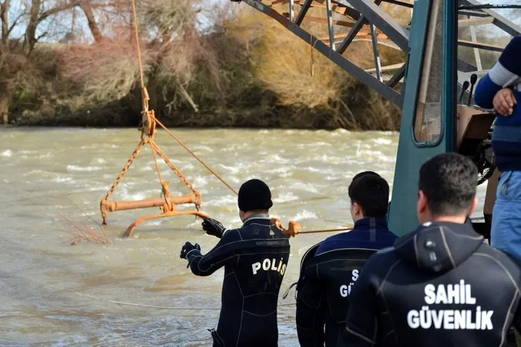 Çanakkale 4 kayıp çocuğu arıyor!