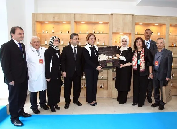 Emine Erdoğan Fitoterapi Eğitim Araştırma ve Uygulama Merkezinin açılışını yaptı