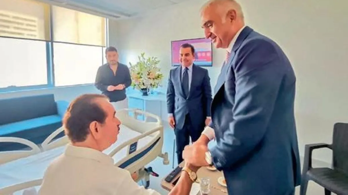 Bakan Ersoy, Tatlıses’i ziyaret etti