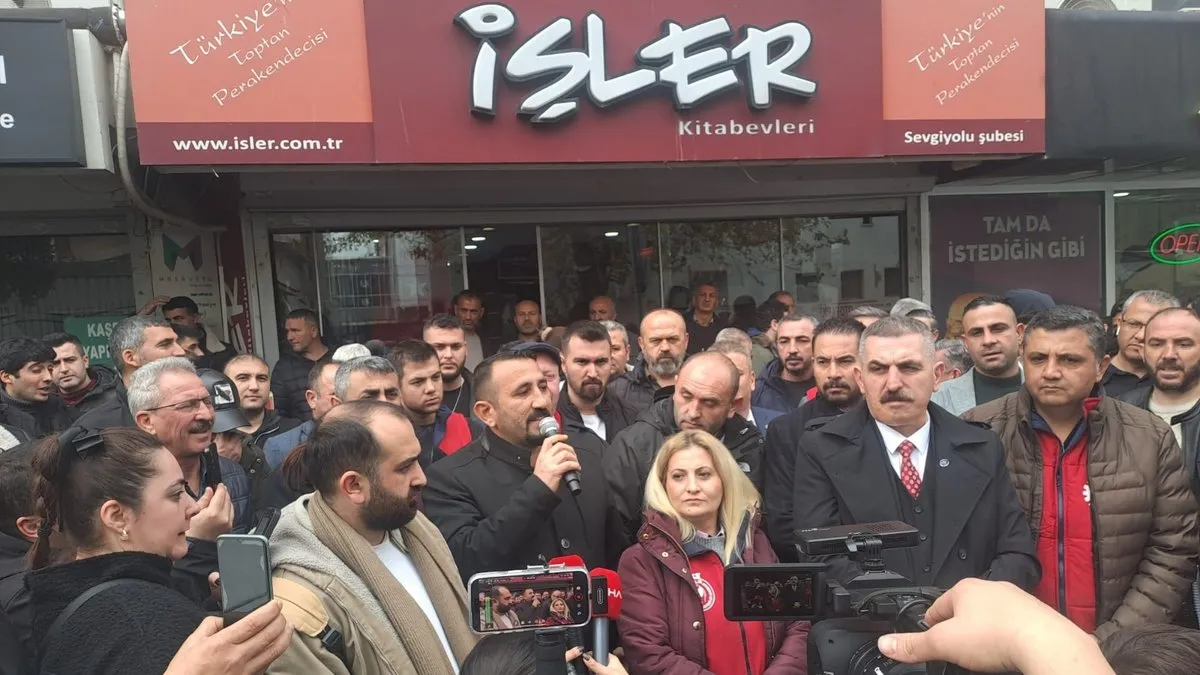 İzmir'i kilitleyen işçi eylemi bitti